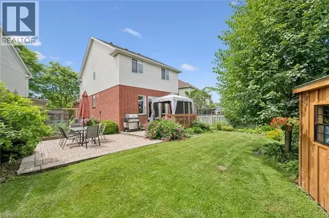 183 Dalecroft Place Waterloo ON N2T 2T1