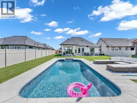 195 Francis Crescent Belle River ON N0R 1A0