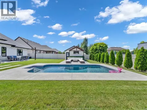 195 Francis Crescent Belle River ON N0R 1A0