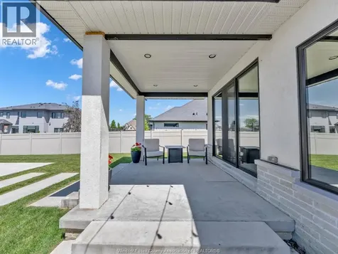 195 Francis Crescent Belle River ON N0R 1A0