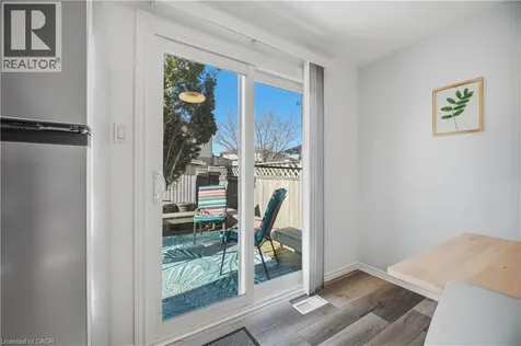 10 Ristau Crescent Kitchener ON N2E 3A8