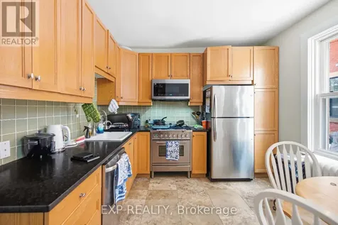 42 Brighton Avenue Ottawa ON K1S 0T2