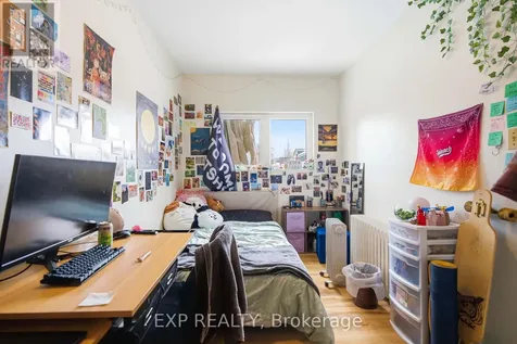 42 Brighton Avenue Ottawa ON K1S 0T2