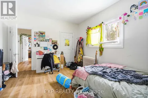 42 Brighton Avenue Ottawa ON K1S 0T2