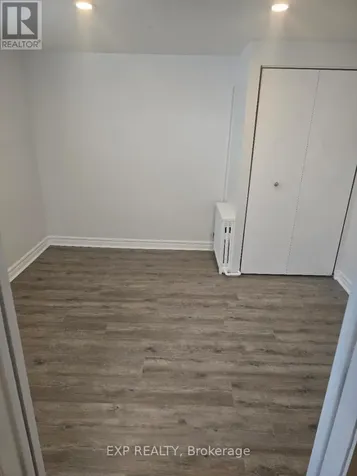 42 Brighton Avenue Ottawa ON K1S 0T2
