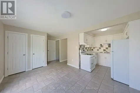 348 Cameron Street St. Clair ON N0N 1G0
