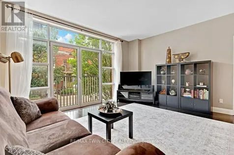 165 Duke Street East Kitchener ON N2H 6T8
