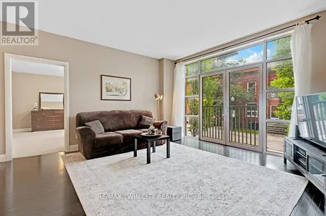 165 Duke Street East Kitchener ON N2H 6T8