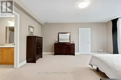 165 Duke Street East Kitchener ON N2H 6T8