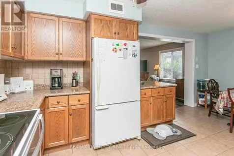 107 Upper Mercer Street Kitchener ON N2A 4N1