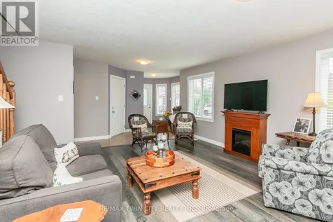 107 Upper Mercer Street Kitchener ON N2A 4N1