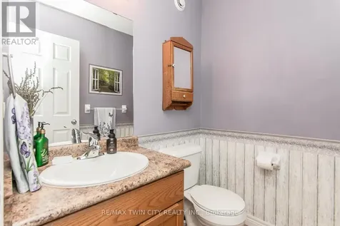 107 Upper Mercer Street Kitchener ON N2A 4N1
