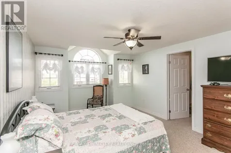107 Upper Mercer Street Kitchener ON N2A 4N1