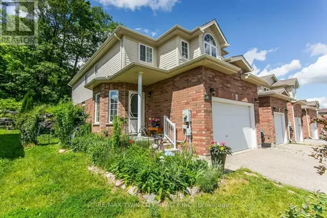 107 Upper Mercer Street Kitchener ON N2A 4N1