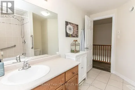 107 Upper Mercer Street Kitchener ON N2A 4N1