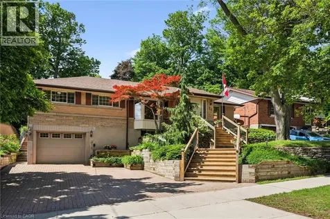 57 Maplewood Place Kitchener ON N2H 4L4