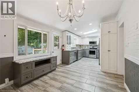 57 Maplewood Place Kitchener ON N2H 4L4