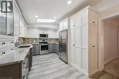 57 Maplewood Place Kitchener ON N2H 4L4
