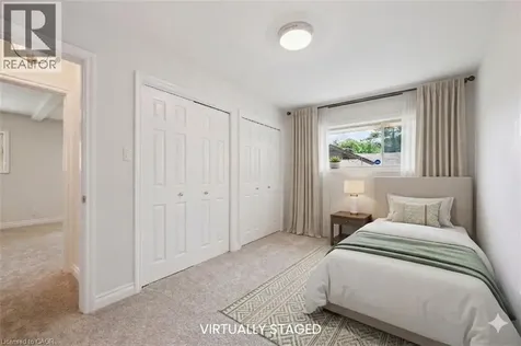 57 Maplewood Place Kitchener ON N2H 4L4