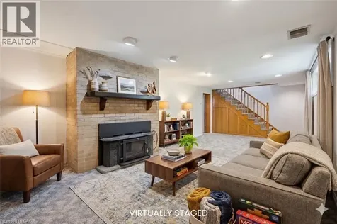 57 Maplewood Place Kitchener ON N2H 4L4