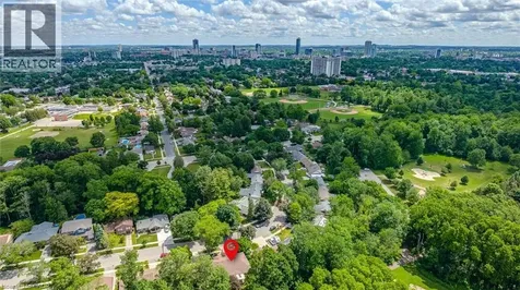 57 Maplewood Place Kitchener ON N2H 4L4