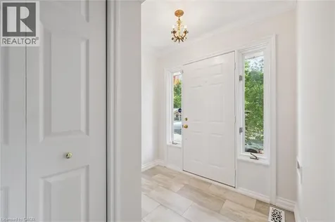 57 Maplewood Place Kitchener ON N2H 4L4