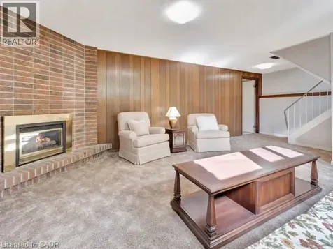 73 Brunswick Avenue Kitchener ON N2H 4E7