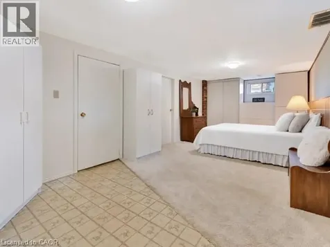 73 Brunswick Avenue Kitchener ON N2H 4E7