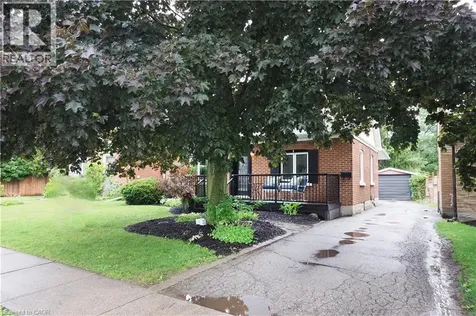 633 Rose Street Cambridge ON N3H 2E7