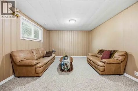 197 Borden Street Sarnia ON N7S 1E7