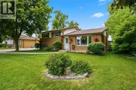 197 Borden Street Sarnia ON N7S 1E7