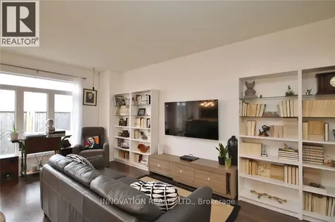 527 Rioja Street Ottawa ON K2S 0V9