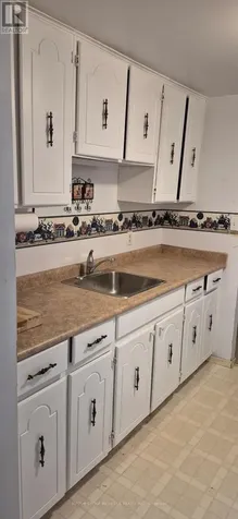 184 Eighth Street Collingwood ON L9Y 2C8