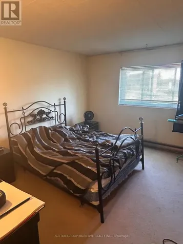 184 Eighth Street Collingwood ON L9Y 2C8