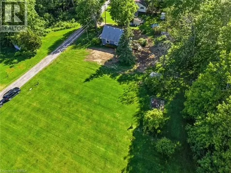525 Avalon Lane Port Dover ON N3Y 4K2