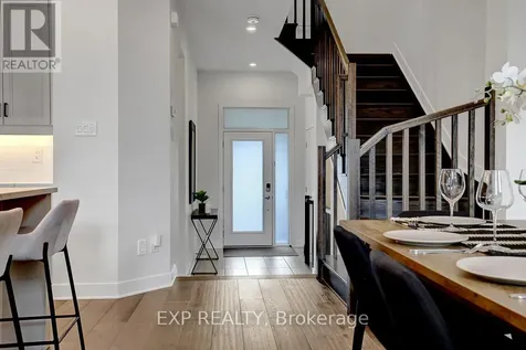 512 Triangle Street Ottawa ON K2V 0M8