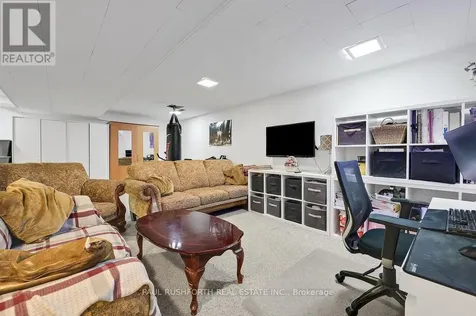 157 Craig Henry Drive Ottawa ON K2G 3Z8