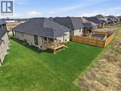 105 Craddock Boulevard Jarvis ON N0A 1J0
