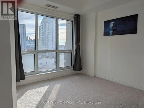 200 Rideau Street Ottawa ON K1N 5Y1