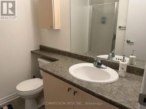 200 Rideau Street Ottawa ON K1N 5Y1