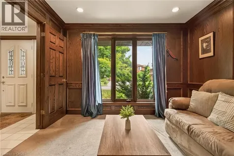 20 Tamwood Court Stoney Creek ON L8J 2L2