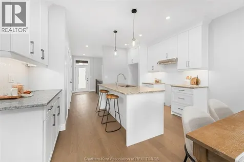 125 Brighton Place Chatham ON N7L 0G7