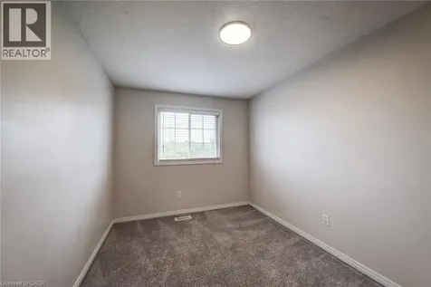 208 Featherstone Crescent Kitchener ON N2R 1Z3