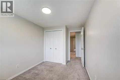 208 Featherstone Crescent Kitchener ON N2R 1Z3