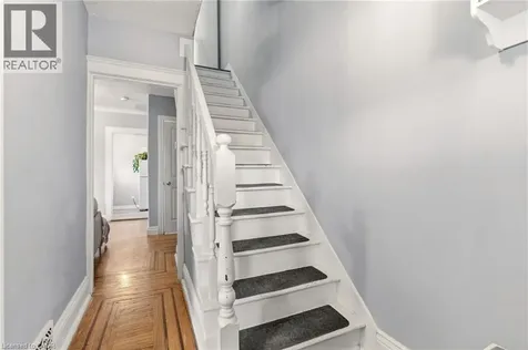 35 Dundas Street Dundas ON L8H 1A1