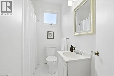 3 Philpark Road St. Catharines ON L2N 4E4