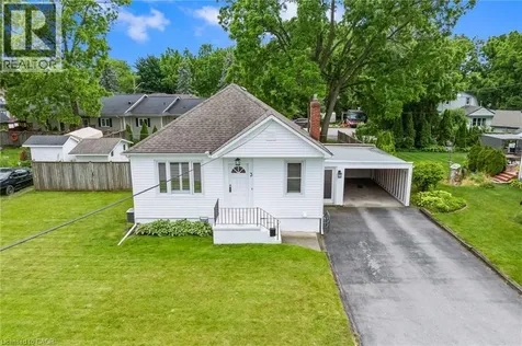 3 Philpark Road St. Catharines ON L2N 4E4