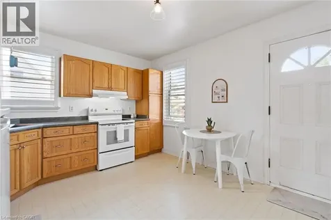 3 Philpark Road St. Catharines ON L2N 4E4