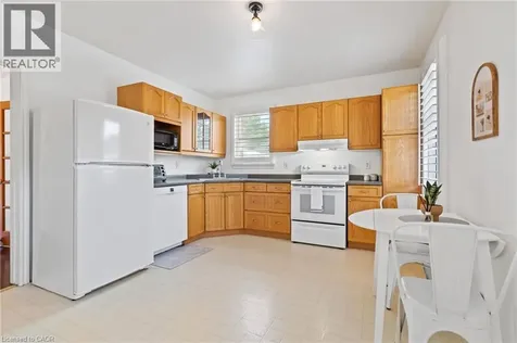 3 Philpark Road St. Catharines ON L2N 4E4
