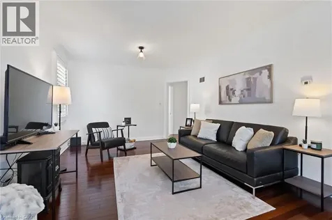 3 Philpark Road St. Catharines ON L2N 4E4
